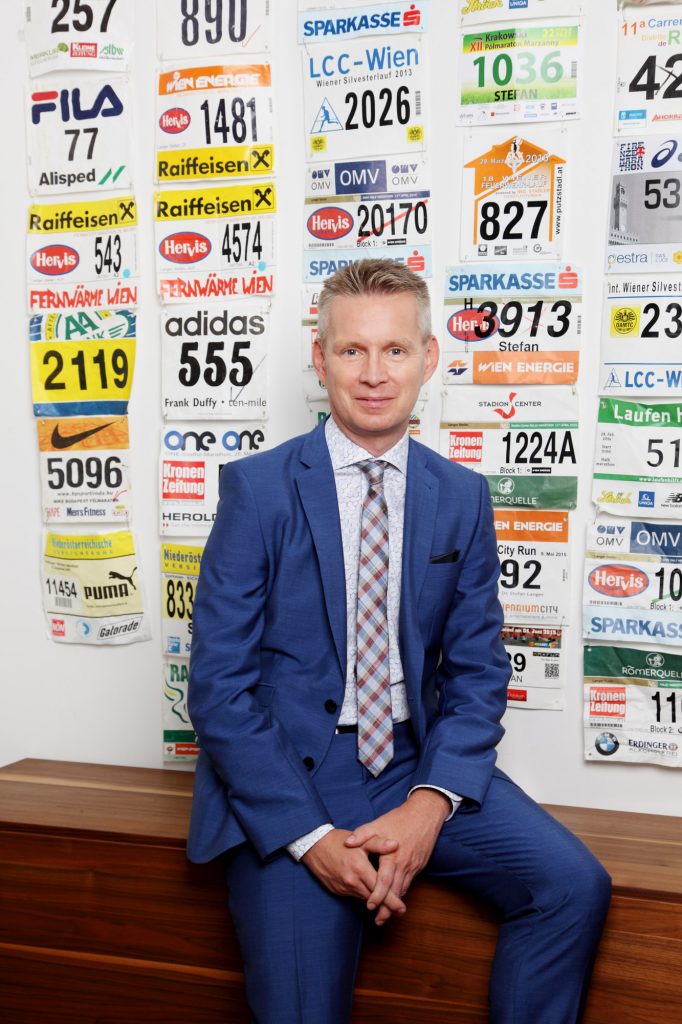 Stefan Langer mit Marathonstartnummern